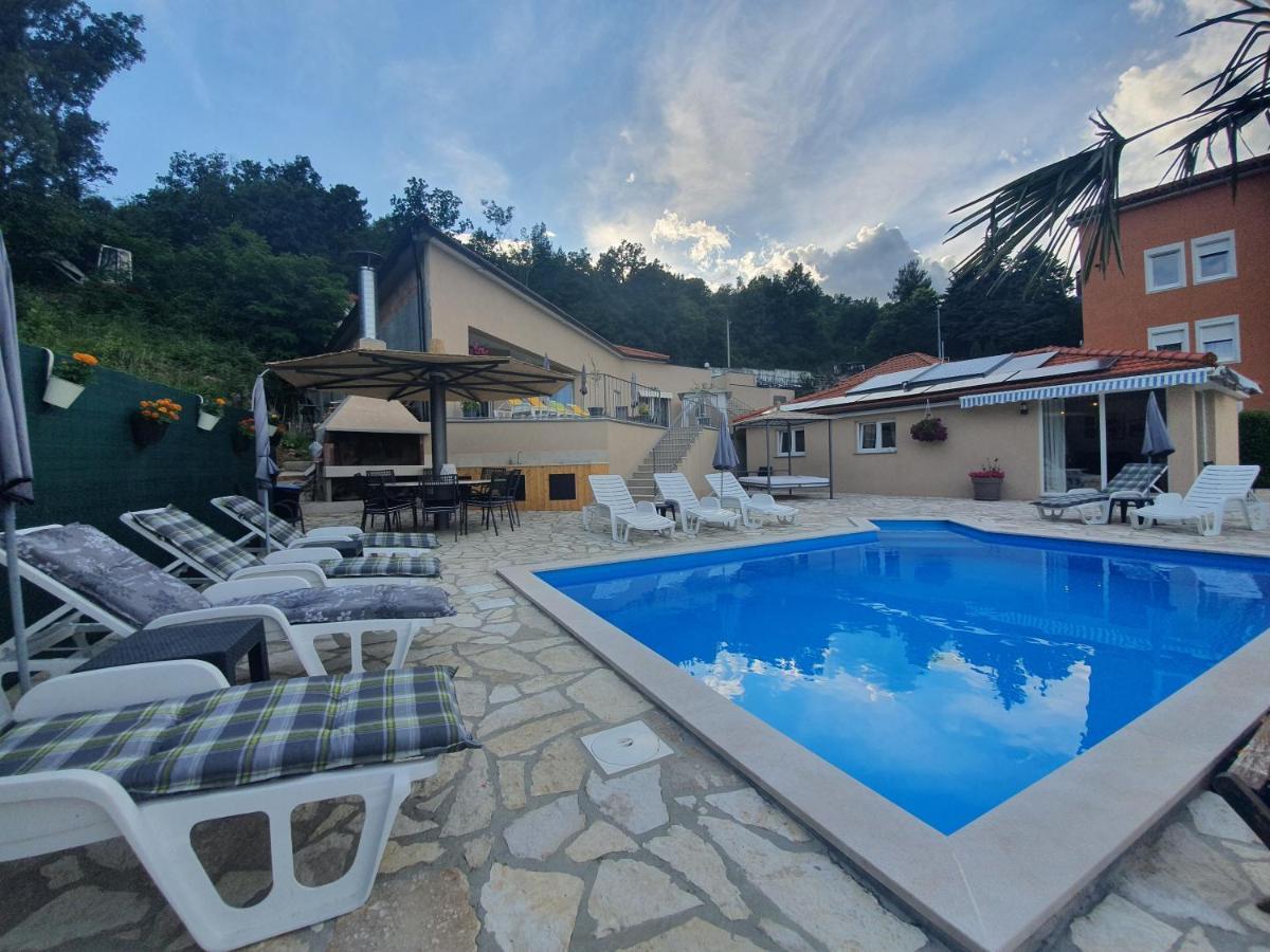 Apartments Kroatien Lovran Exterior foto