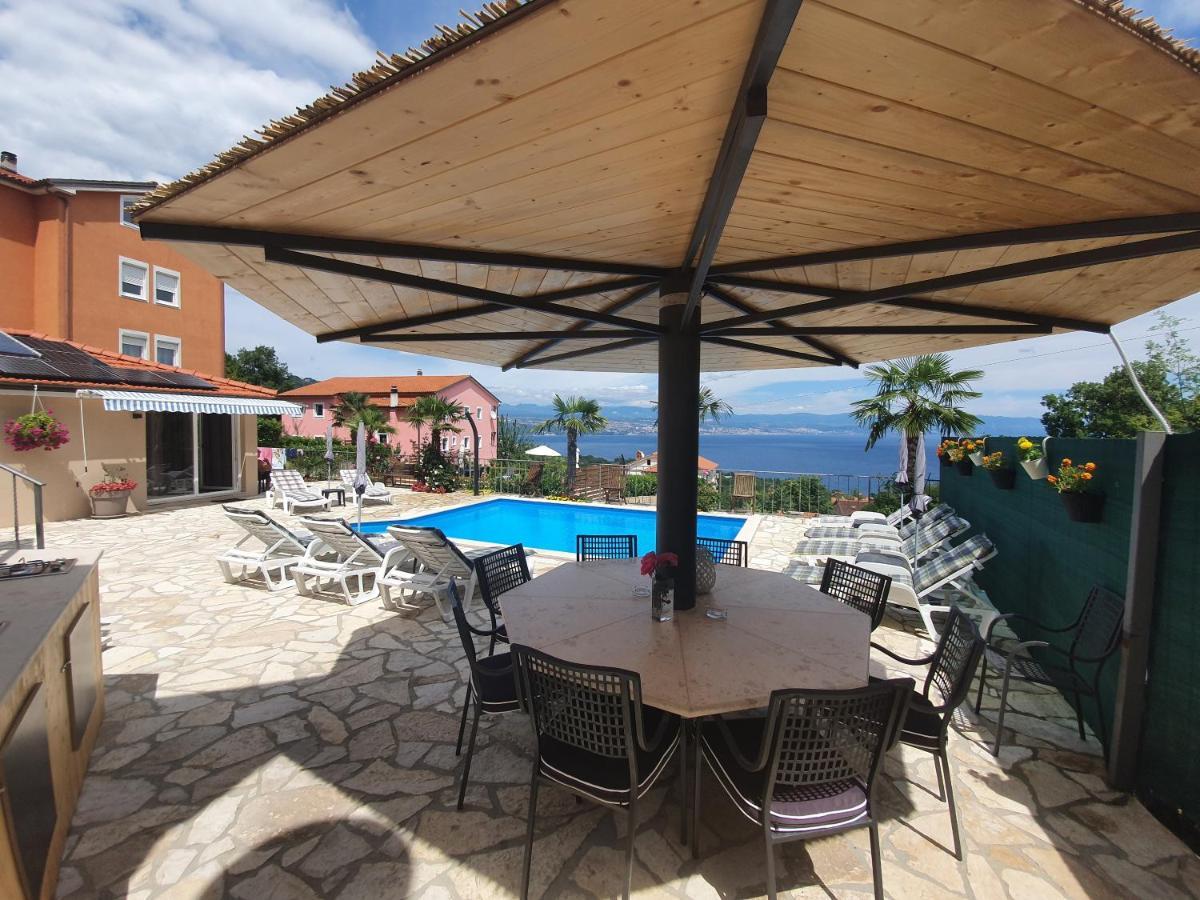 Apartments Kroatien Lovran Exterior foto