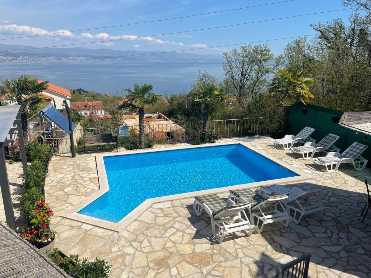 Apartments Kroatien Lovran Exterior foto