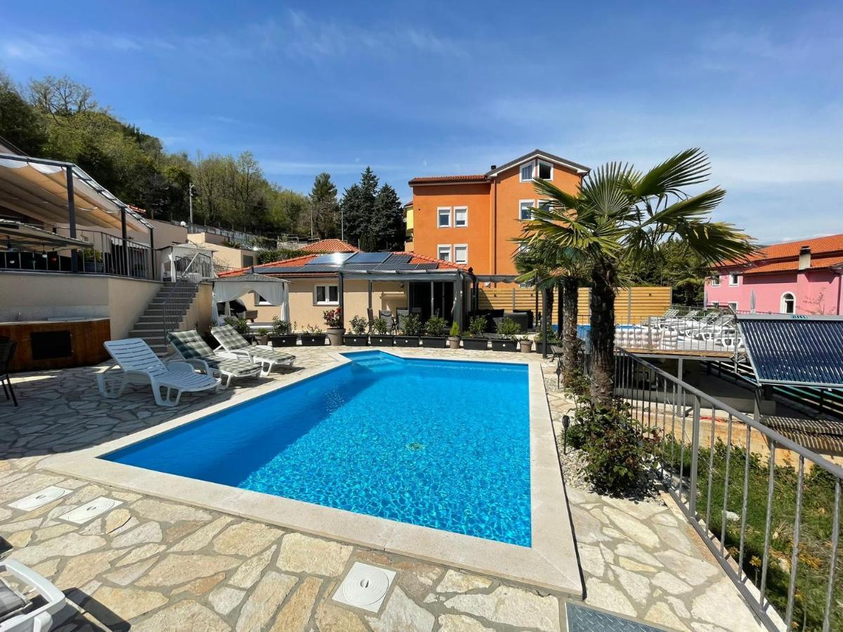 Apartments Kroatien Lovran Exterior foto